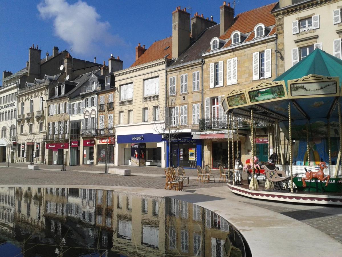 Etape Moulinoise Apartment Moulins  Exterior foto